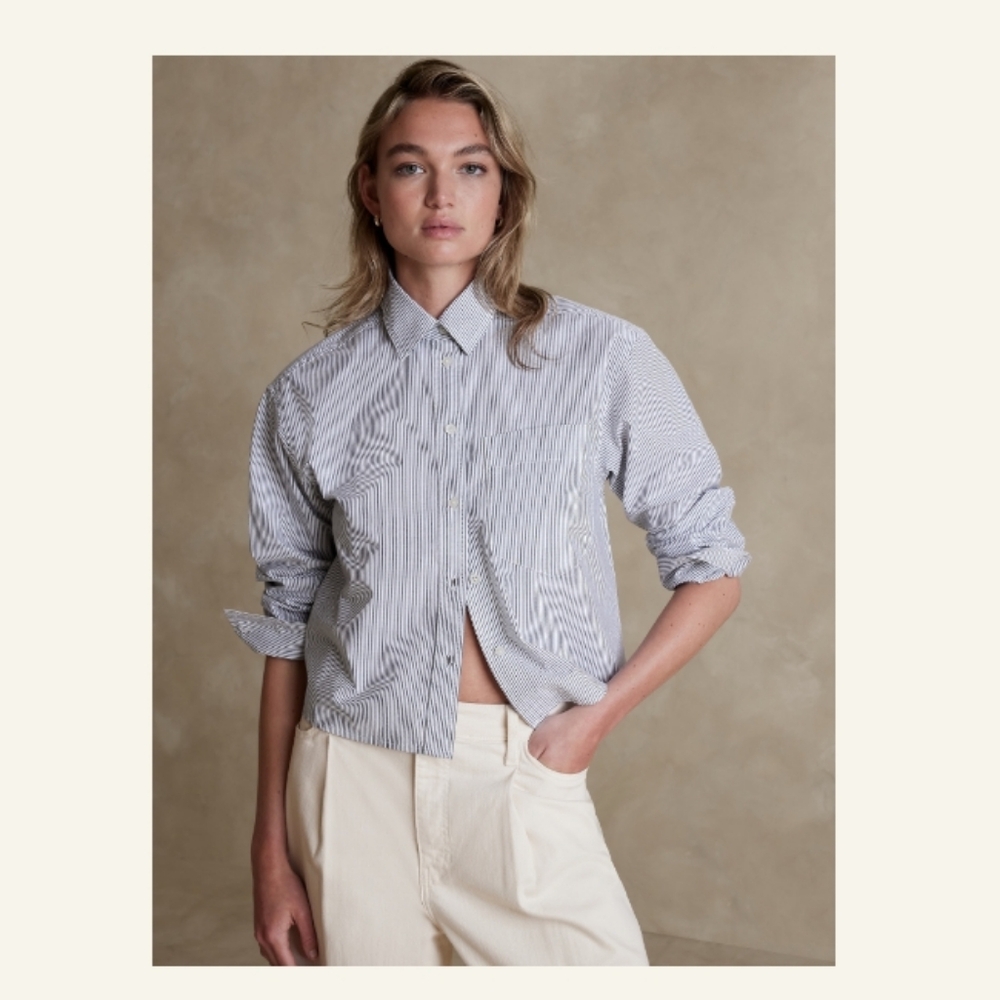 Banana Republic Blue and White Striped Ceopped Shirt